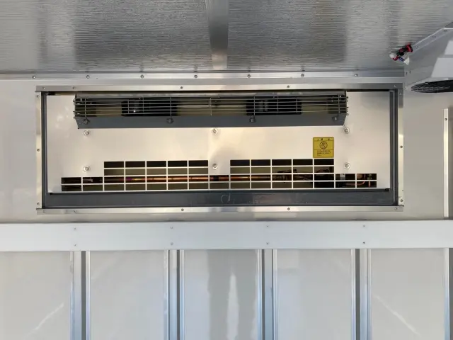 三菱 キャンター 2RG-FEB80(2WD)の写真10