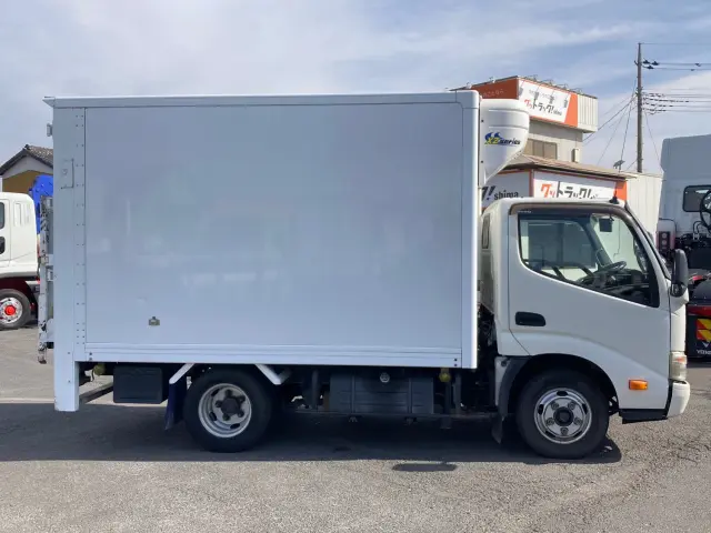 日野 デュトロ TKG-XZU600M(2WD)の写真6