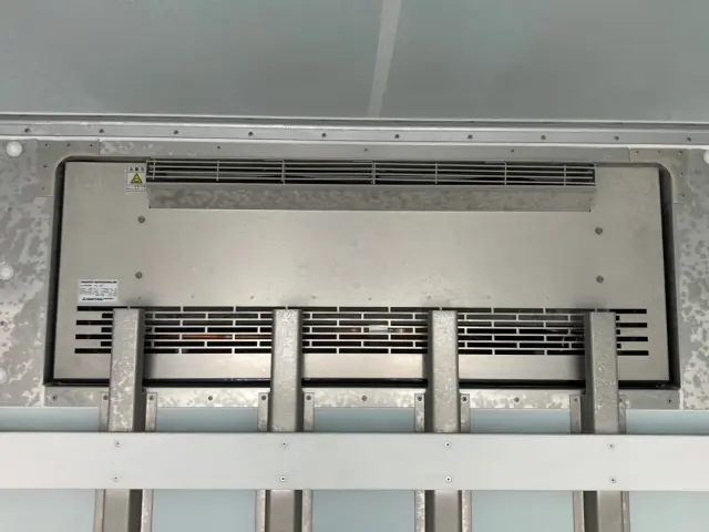 日野 レンジャー 2KG-FD2ABG(2WD)の写真10