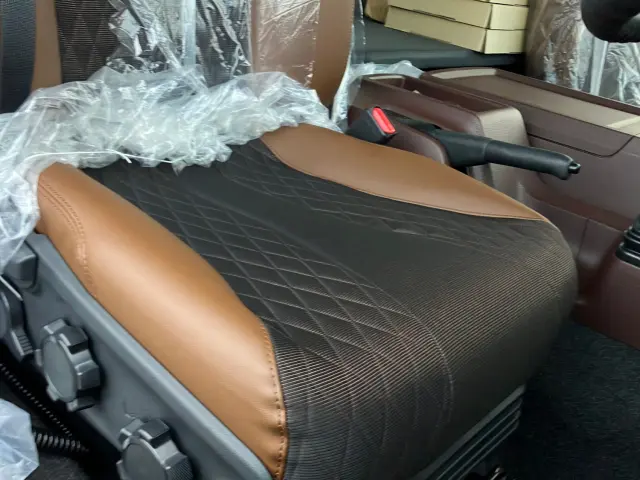 日野 レンジャー 2KG-FD2ABG(2WD)の写真19