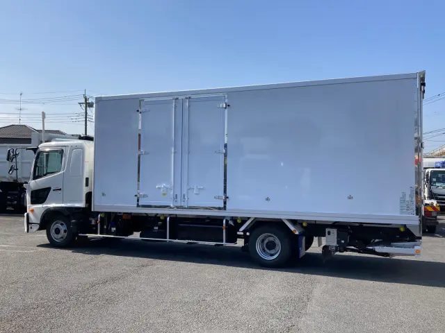 日野 レンジャー 2PG-FD2ABG(2WD)の写真5