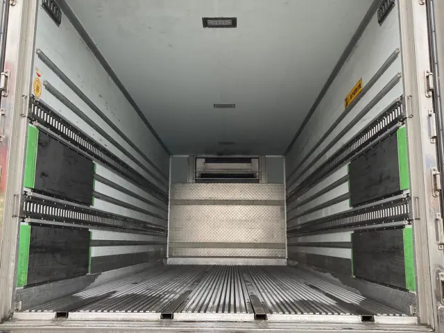 三菱 ファイター TKG-FK71F(2WD)の写真8