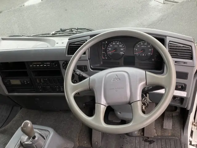 三菱 ファイター TKG-FK71F(2WD)の写真18