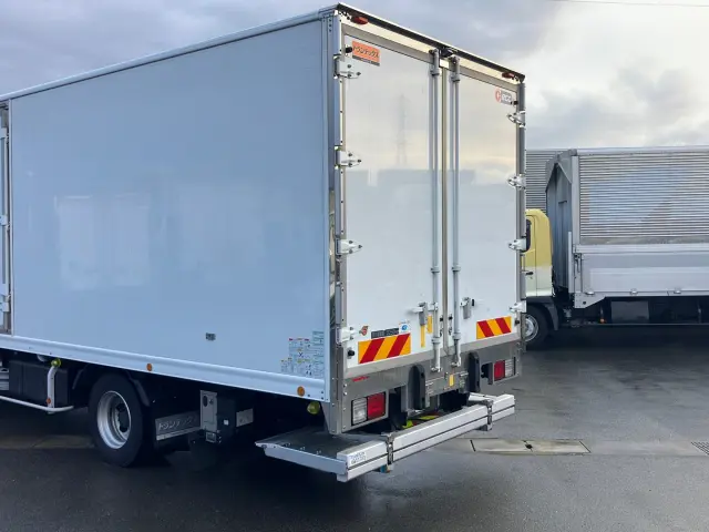 日野 レンジャー 2KG-FD2ABG(2WD)の写真12