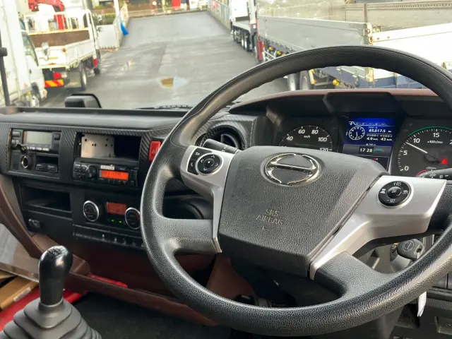 日野 レンジャー 2KG-FD2ABG(2WD)の写真21