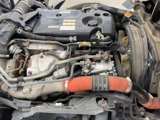 いすゞ エルフ TPG-NMR85N(2WD)の写真15