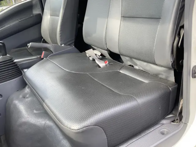 いすゞ エルフ TPG-NMR85N(2WD)の写真17