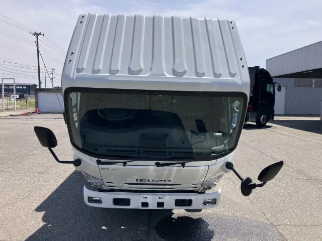 いすゞ エルフ 2RG-NLR88AN(2WD)の写真21