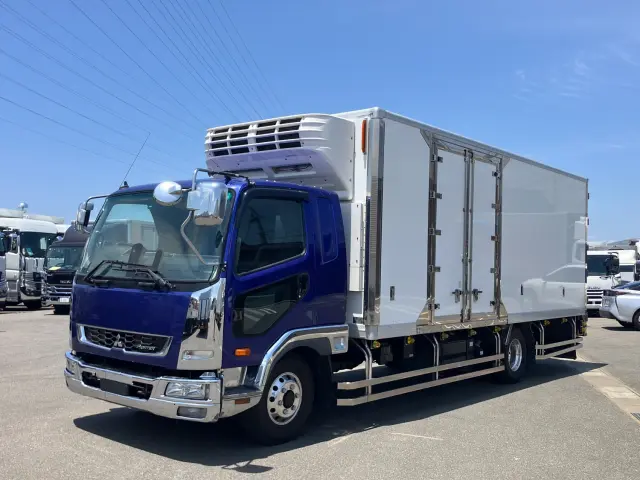 三菱 ファイター 2KG-FK65F(2WD)の写真1
