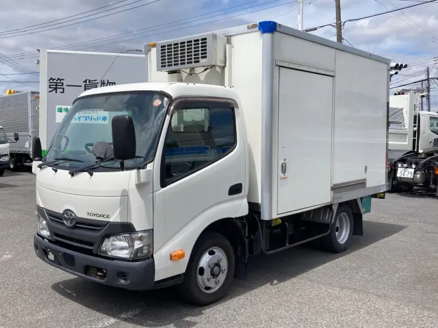トヨタ ダイナ TKG-XZC605(2WD)の写真1