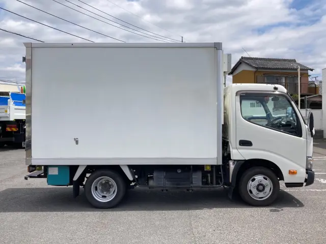 トヨタ ダイナ TKG-XZC605(2WD)の写真6