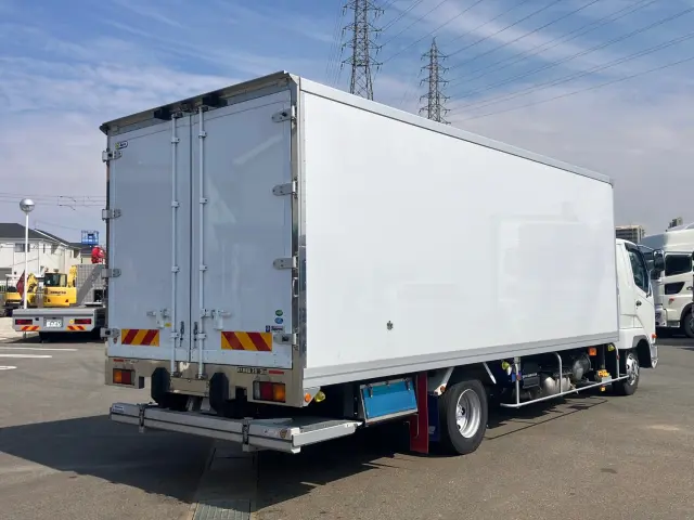 三菱 ファイター 2KG-FK65F(2WD)の写真3