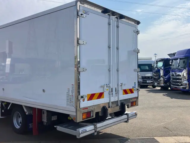 三菱 ファイター 2KG-FK65F(2WD)の写真12