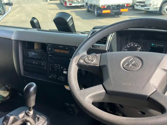 三菱 ファイター 2KG-FK65F(2WD)の写真21