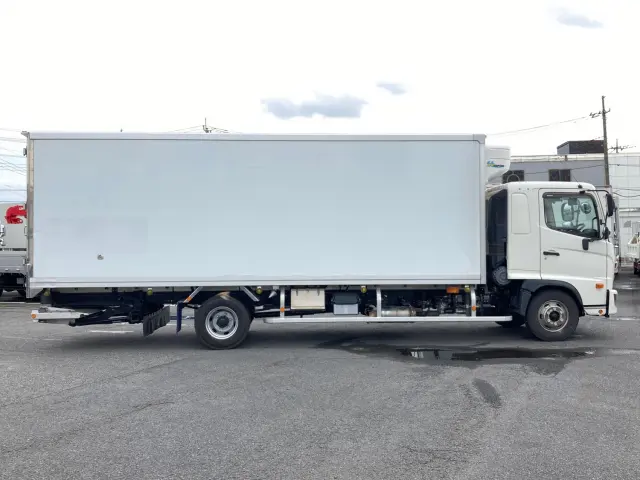 日野 レンジャー 2KG-FD2ABA(2WD)の写真6