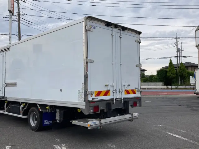 日野 レンジャー 2KG-FD2ABA(2WD)の写真12