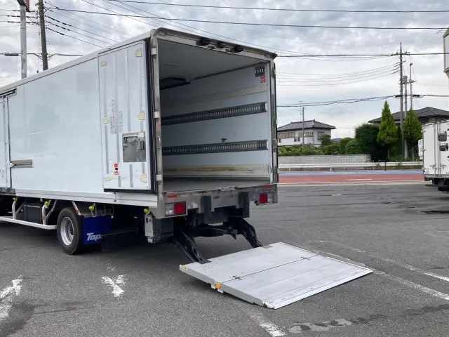 日野 レンジャー 2KG-FD2ABA(2WD)の写真13