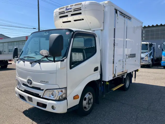 トヨタ ダイナ 2RG-XZC605(2WD)の写真1