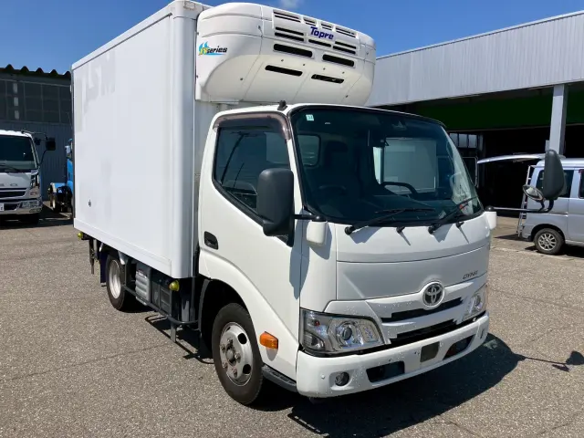 トヨタ ダイナ 2RG-XZC605(2WD)の写真2