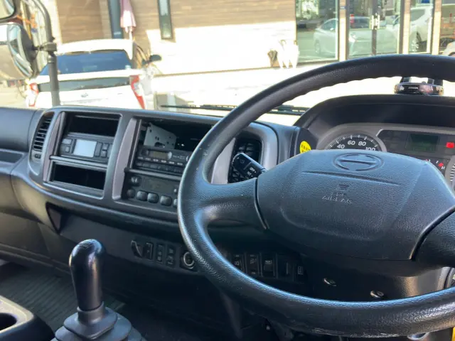 日野 レンジャー TKG-GD7LKAG(2WD)の写真18