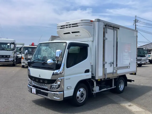 三菱 キャンター 2RG-FBAV0(2WD)の写真1