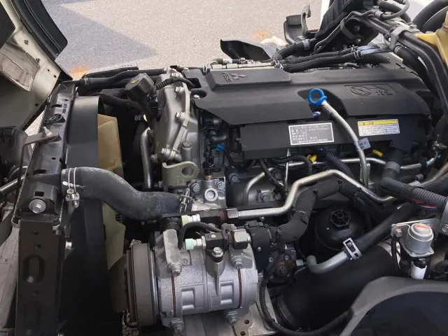三菱 キャンター TPG-FBA00(2WD)の写真14