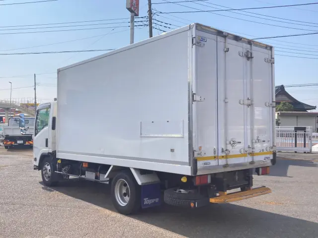 いすゞ エルフ 2RG-NPR88AN(2WD)の写真4