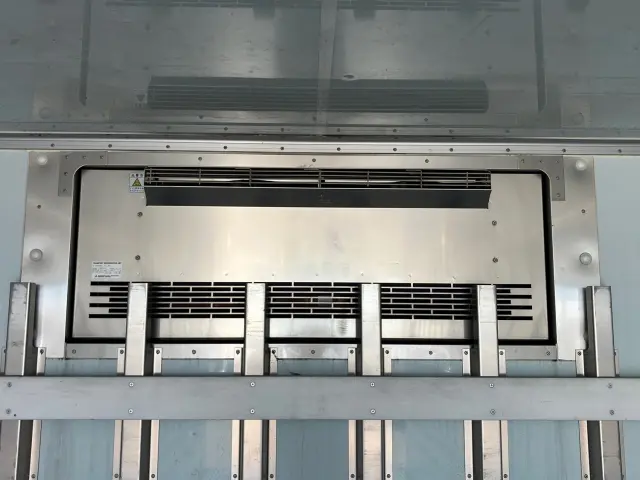 日野 レンジャー 2KG-FD2ABG(2WD)の写真10