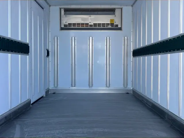 日野 デュトロ 2WG-XZU606N(2WD)の写真8