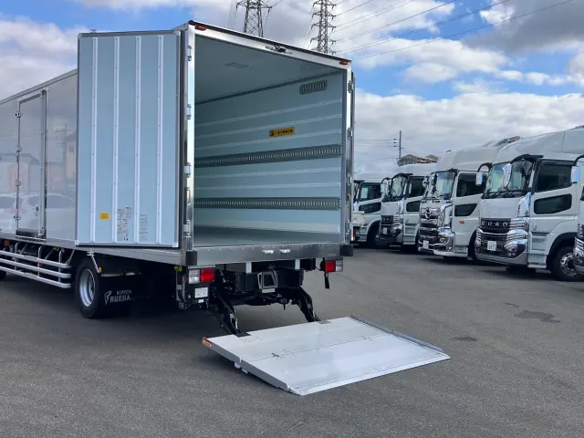 日野 レンジャー 2KG-FE2ACG(2WD)の写真12