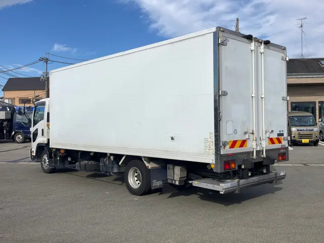 いすゞ フォワード TKG-FRR90S2(2WD)の写真4
