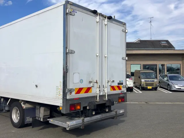 いすゞ フォワード TKG-FRR90S2(2WD)の写真12