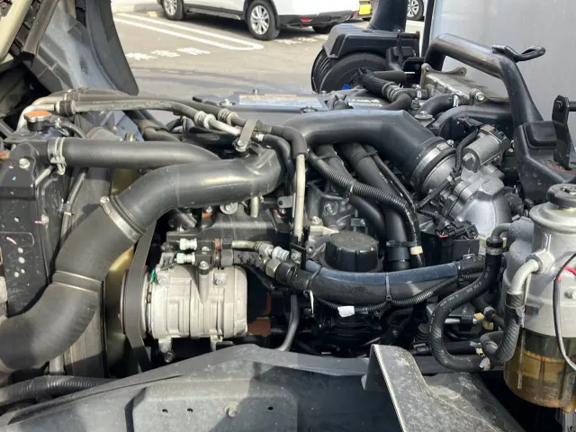 いすゞ フォワード TKG-FRR90S2(2WD)の写真17