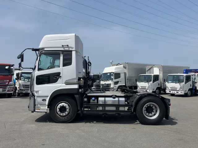 UD クオン 2PG-GK5AAB(2WD)の写真5