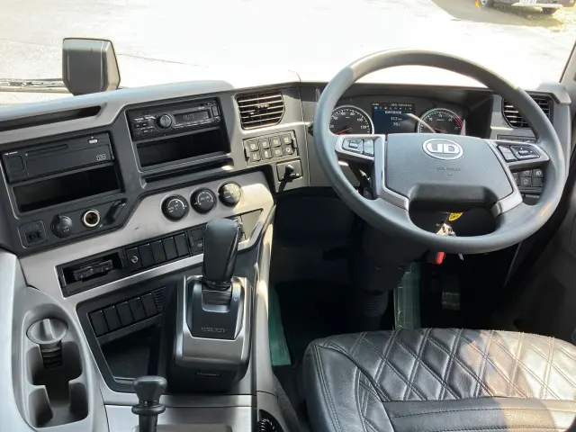 ＵＤ クオン 2PG-GK5AAB(2WD)の写真17