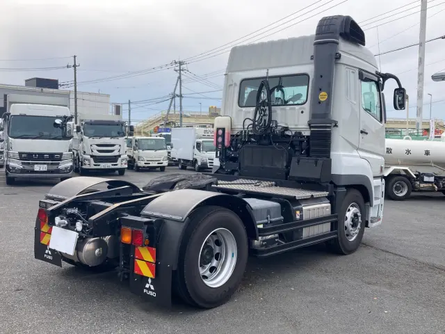 三菱 スーパーグレート 2PG-FP74HDR(2WD)の写真3