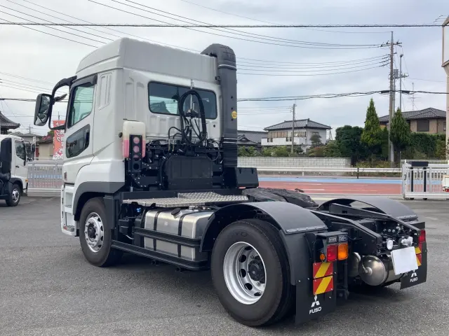 三菱 スーパーグレート 2PG-FP74HDR(2WD)の写真4