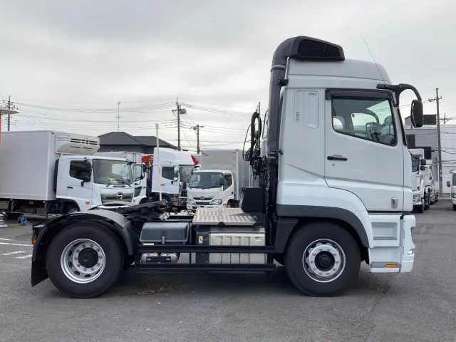 三菱 スーパーグレート 2PG-FP74HDR(2WD)の写真6