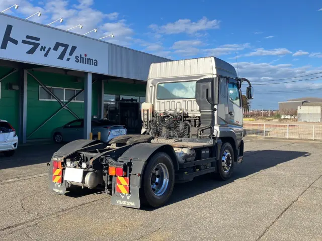 三菱 スーパーグレート QPG-FP64VDR(2WD)の写真3