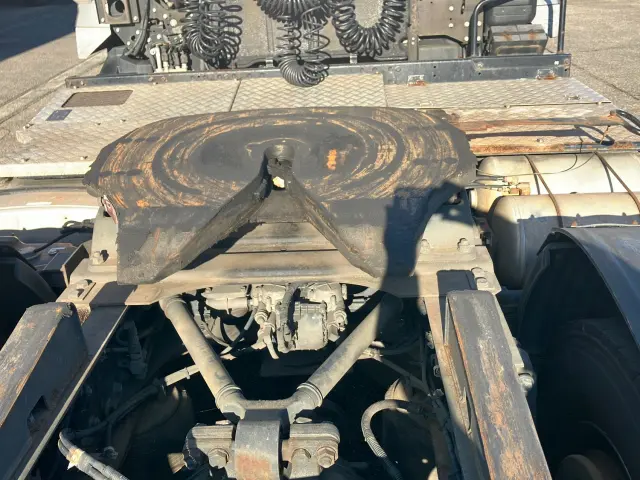 三菱 スーパーグレート QPG-FP64VDR(2WD)の写真9