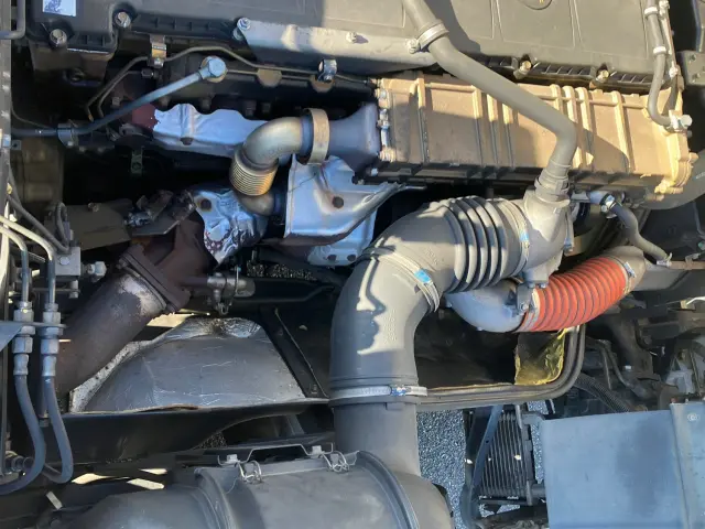 三菱 スーパーグレート QPG-FP64VDR(2WD)の写真14