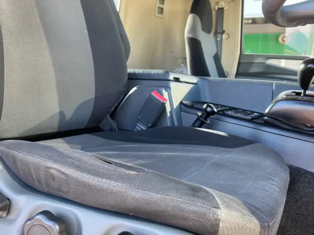 三菱 スーパーグレート QPG-FP64VDR(2WD)の写真15