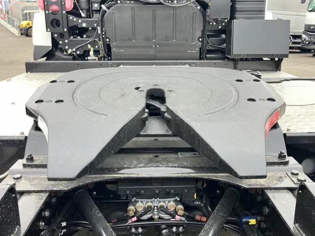 三菱 スーパーグレート 2RG-FP84VER(2WD)の写真8