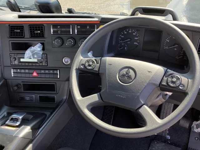 三菱 スーパーグレート 2RG-FP84VER(2WD)の写真17