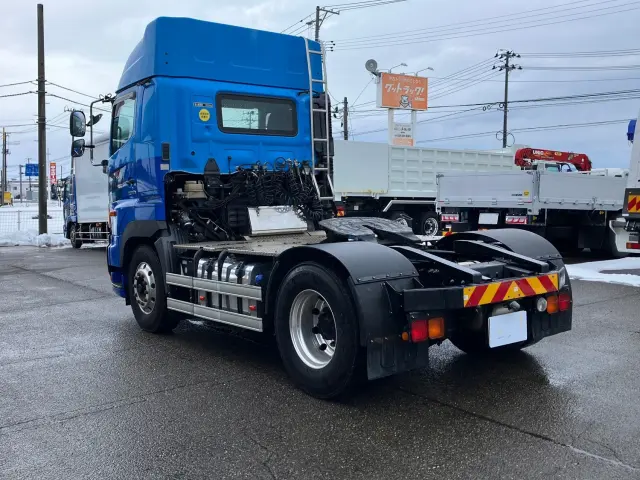 日野 プロフィア QPG-SH1EDDG(2WD)の写真4