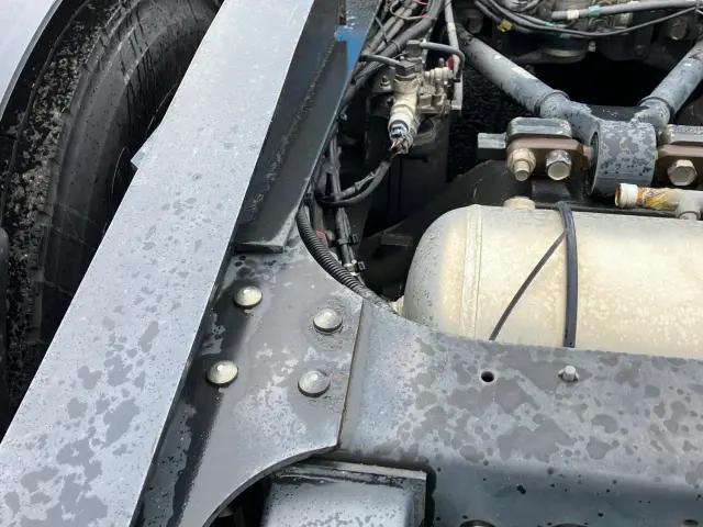 日野 プロフィア QPG-SH1EDDG(2WD)の写真11