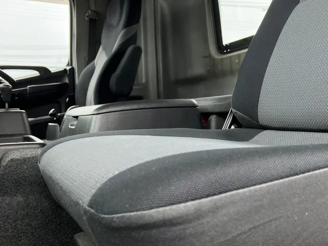 日野 プロフィア QPG-SH1EDDG(2WD)の写真16