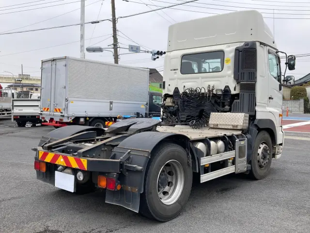 日野 プロフィア QPG-SH1EDDG(2WD)の写真3