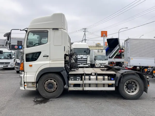 日野 プロフィア QPG-SH1EDDG(2WD)の写真5