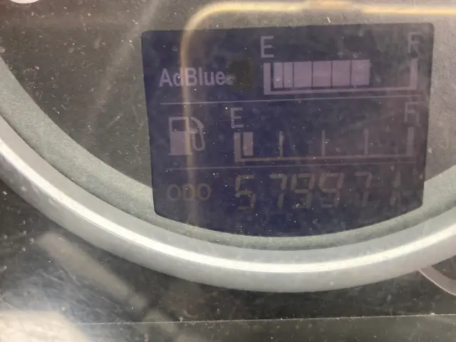 日野 プロフィア QPG-SH1EDDG(2WD)の写真18